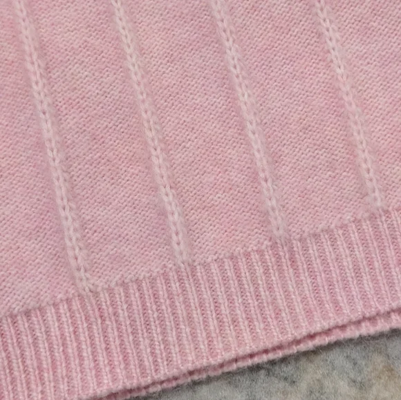 Cozy Pink Pearl Puff Sleeve Sweater | Winter Outfit Holiday Party Chic – Size M - Picture 7 of 16